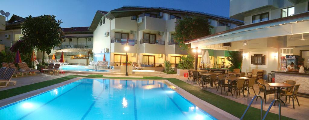 Bonjour Hotel Marmaris Exterior photo