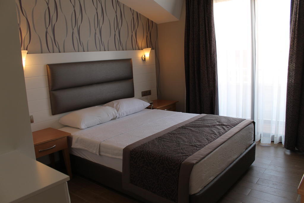 Bonjour Hotel Marmaris Exterior photo